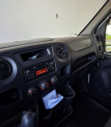 RENAULT-MASTER-2016