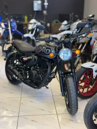 ROYAL ENFIELD HUNTER 350 