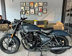 ROYAL ENFIELD SHOTGUN 650 SHEET METAL GREY ROYAL ENFIELD SHOTGUN 650 SHEET METAL GREY