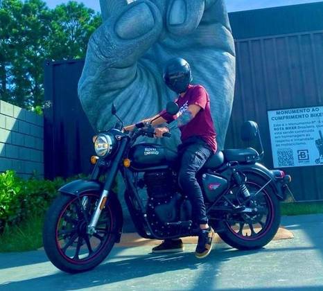 ROYAL ENFIELD CLASSIC 350 DARK 