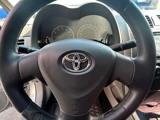 TOYOTA-COROLLA-1.8 XLI 16V FLEX 4P MANUAL TOYOTA-COROLLA-2011
