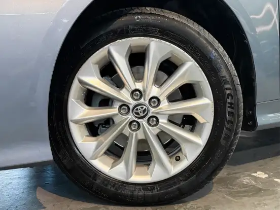 TOYOTA-COROLLA-2019