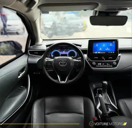 TOYOTA-COROLLA-2023