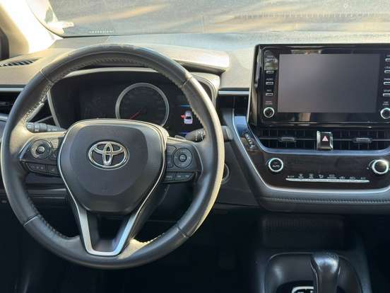 TOYOTA-COROLLA-2022