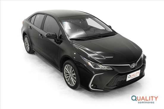 TOYOTA-COROLLA-2024