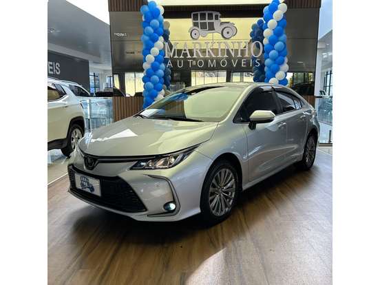 TOYOTA-COROLLA-2024