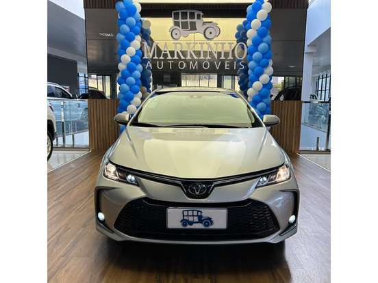 TOYOTA-COROLLA-2024
