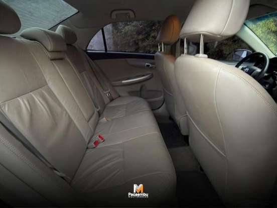 TOYOTA-COROLLA-2013