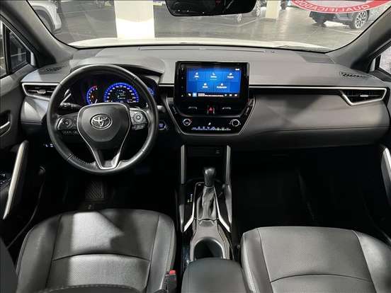TOYOTA-COROLLA CROSS-2024