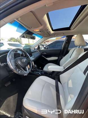 TOYOTA-COROLLA CROSS-2024