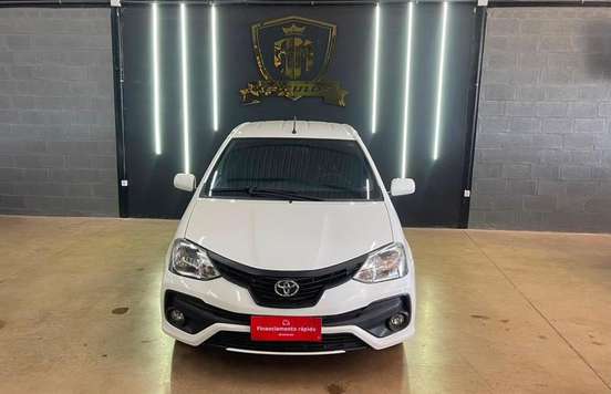 TOYOTA-ETIOS-1.3 16V FLEX 4P MANUAL TOYOTA-ETIOS-2013