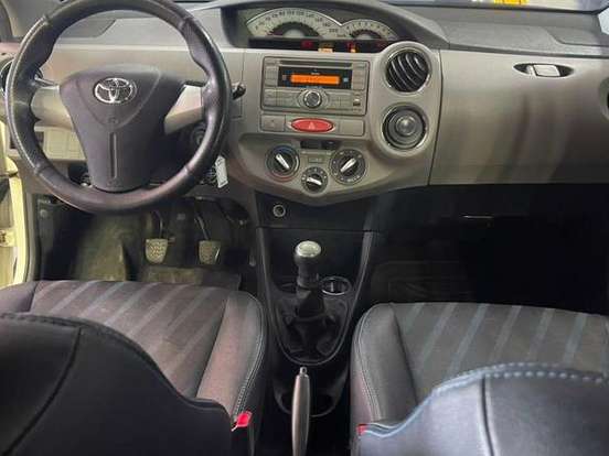 TOYOTA-ETIOS-1.3 16V FLEX 4P MANUAL TOYOTA-ETIOS-2013