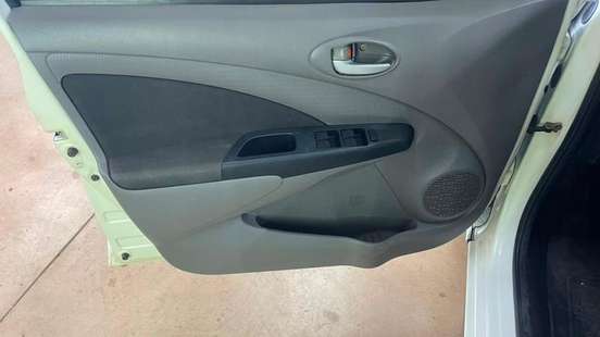 TOYOTA-ETIOS-1.3 16V FLEX 4P MANUAL TOYOTA-ETIOS-2013