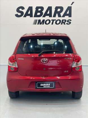 TOYOTA-ETIOS-2016