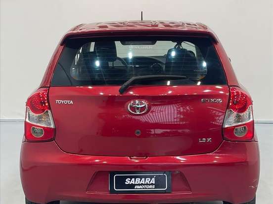 TOYOTA-ETIOS-1.3 X 16V FLEX 4P MANUAL TOYOTA-ETIOS-2016