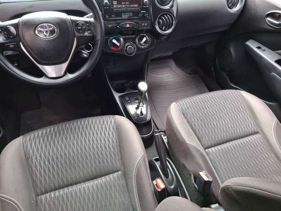 TOYOTA-ETIOS-2018
