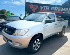 TOYOTA HILUX 2.5 STD 4X4 CS 16V TURBO DIESEL 2P MANUAL TOYOTA HILUX 2.5 STD 4X4 CS 16V TURBO DIESEL 2P MANUAL