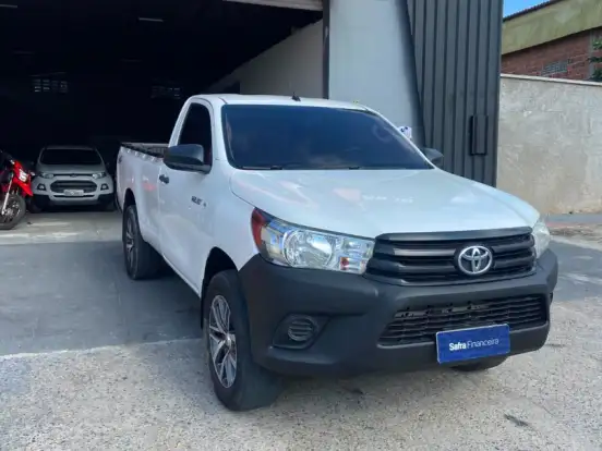 TOYOTA-HILUX-2.8 4X4 CS 16V TURBO DIESEL 2P MANUAL TOYOTA-HILUX-2020