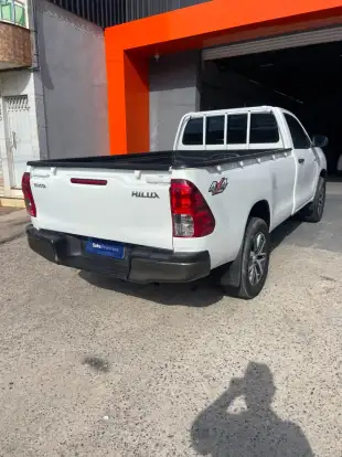 TOYOTA-HILUX-2.8 4X4 CS 16V TURBO DIESEL 2P MANUAL TOYOTA-HILUX-2020