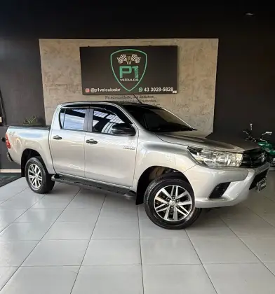 TOYOTA HILUX 2.8 NARROW 4X4 CD 16V DIESEL 4P MANUAL