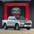 TOYOTA HILUX 2.8 SRX 4X4 CD 16V DIESEL 4P AUTOMÁTICO TOYOTA HILUX 2.8 SRX 4X4 CD 16V DIESEL 4P AUTOMÁTICO