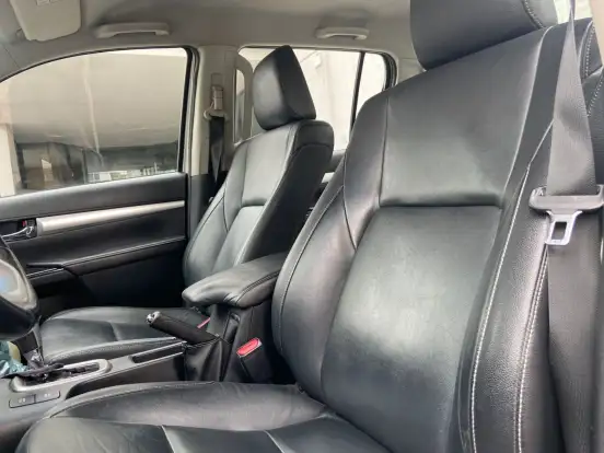 TOYOTA-HILUX-2.8 SRX 4X4 CD 16V DIESEL 4P AUTOMÁTICO TOYOTA-HILUX-2017