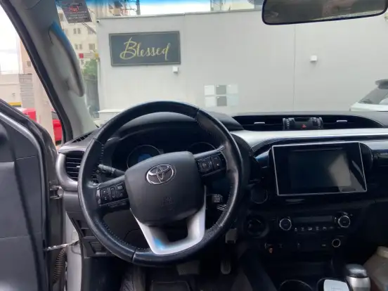 TOYOTA-HILUX-2.8 SRX 4X4 CD 16V DIESEL 4P AUTOMÁTICO TOYOTA-HILUX-2017