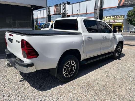 TOYOTA-HILUX-2.7 SR 4X2 CD 16V FLEX 4P AUTOMÁTICO TOYOTA-HILUX-2019