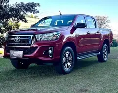 TOYOTA HILUX 2.7 SR 4X2 CD 16V FLEX 4P AUTOMÁTICO TOYOTA HILUX 2.7 SR 4X2 CD 16V FLEX 4P AUTOMÁTICO