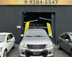 TOYOTA HILUX 2.7 SR 4X2 CD 16V FLEX 4P AUTOMÁTICO TOYOTA HILUX 2.7 SR 4X2 CD 16V FLEX 4P AUTOMÁTICO