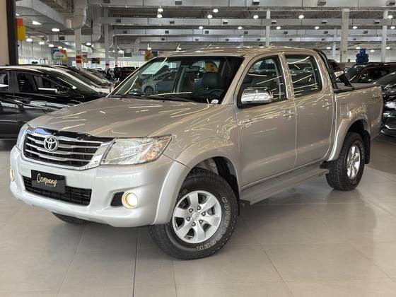 TOYOTA HILUX 2.7 SRV 4X4 CD 16V FLEX 4P AUTOMÁTICO