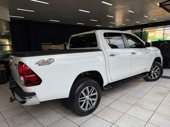 TOYOTA-HILUX-2.8 SRV 4X4 CD 16V DIESEL 4P AUTOMÁTICO TOYOTA-HILUX-2018