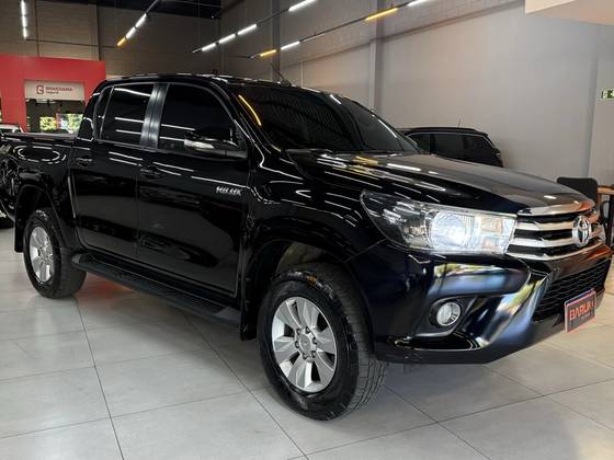 TOYOTA HILUX 2.8 SRV 4X4 CD 16V DIESEL 4P AUTOMÁTICO