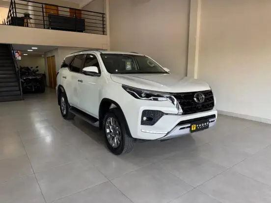 TOYOTA-HILUX SW4-2021