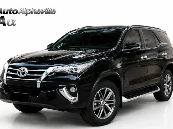 TOYOTA-HILUX SW4-2.8 SRX 4X4 7 LUGARES 16V TURBO INTERCOOLER DIESEL 4P AUTOMÁTICO TOYOTA-HILUX SW4-2019