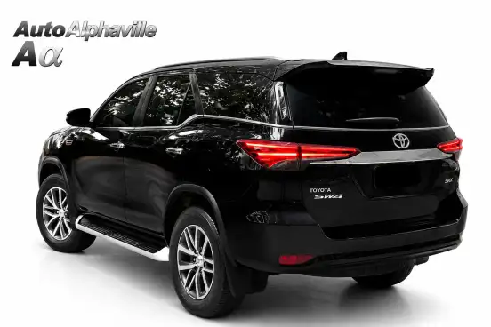 TOYOTA-HILUX SW4-2019