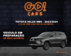 TOYOTA HILUX SW4 2.8 D-4D TURBO DIESEL SRX 4X4 AUTOMÁTICO TOYOTA HILUX SW4 2.8 D-4D TURBO DIESEL SRX 4X4 AUTOMÁTICO