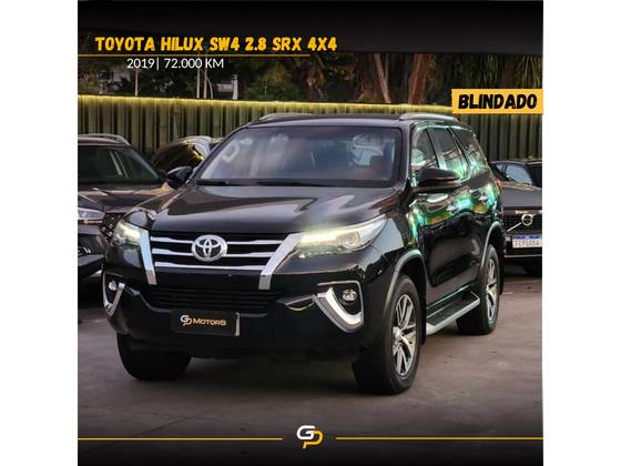 TOYOTA HILUX SW4 2.8 SRX 4X4 7 LUGARES 16V TURBO INTERCOOLER DIESEL 4P AUTOMÁTICO