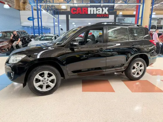 TOYOTA RAV4 2.4 4X2 16V GASOLINA 4P AUTOMÁTICO