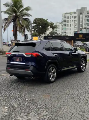 TOYOTA-RAV4-2019