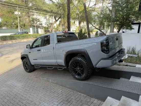 TOYOTA-TUNDRA-5.7 TRD PRO 4X4 CD V8 32V GASOLINA 4P AUTOMÁTICO TOYOTA-TUNDRA-2017