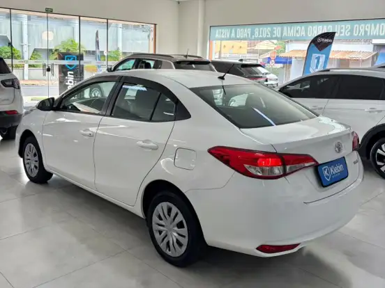 TOYOTA-YARIS-1.5 16V FLEX SEDAN XL MULTIDRIVE TOYOTA-YARIS-2023