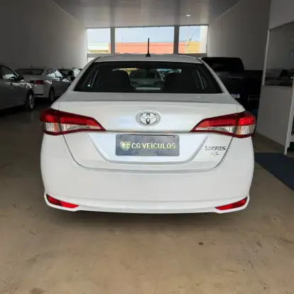 TOYOTA-YARIS-1.5 16V FLEX SEDAN XL PLUS CONNECT MULTIDRIVE TOYOTA-YARIS-2021
