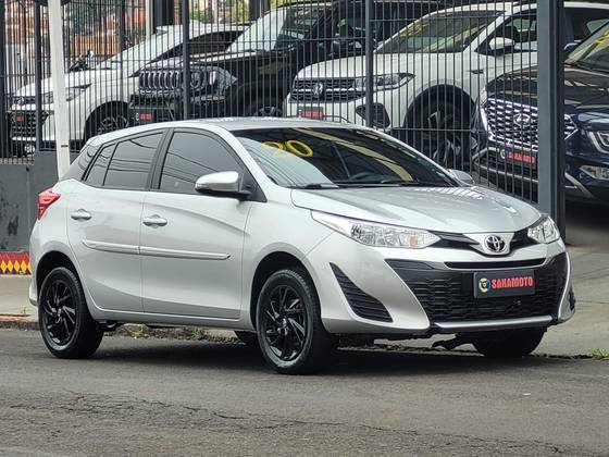 TOYOTA YARIS 1.3 16V FLEX XL LIVE MULTIDRIVE