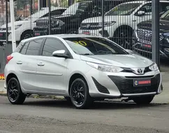 TOYOTA YARIS 1.3 16V FLEX XL LIVE MULTIDRIVE TOYOTA YARIS 1.3 16V FLEX XL LIVE MULTIDRIVE
