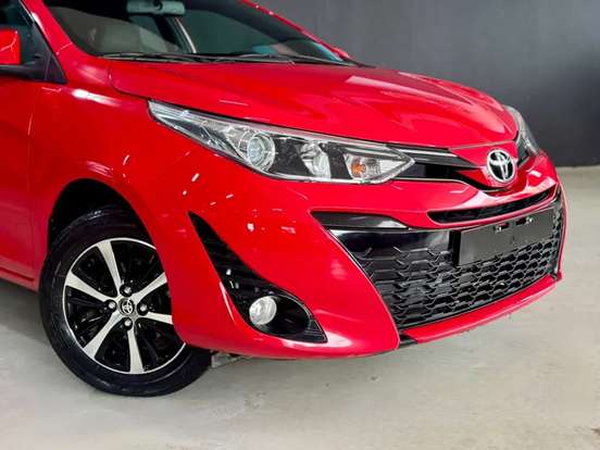 TOYOTA-YARIS-1.5 16V FLEX XLS MULTIDRIVE TOYOTA-YARIS-2018