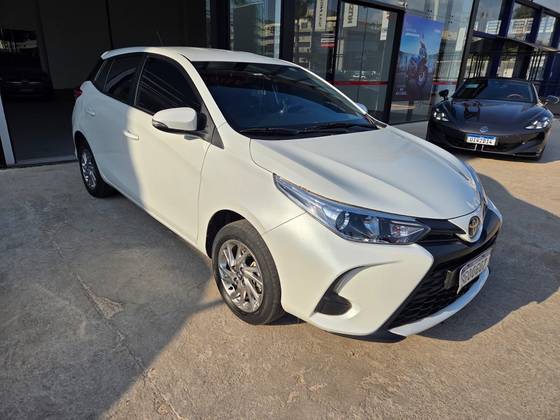 TOYOTA YARIS 1.5 16V FLEX XS CONNECT MULTIDRIVE
