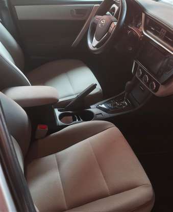 TOYOTA-COROLLA-2019