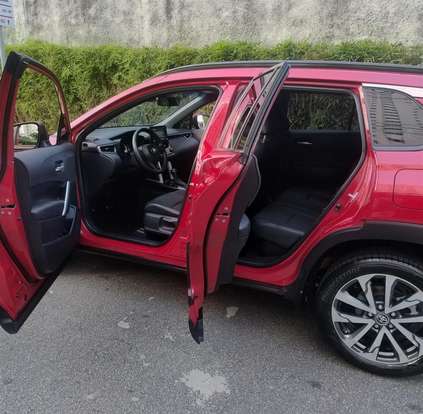 TOYOTA-COROLLA CROSS-2021