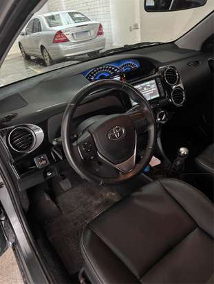 TOYOTA-ETIOS-1.5 XLS 16V FLEX 4P MANUAL TOYOTA-ETIOS-2015
